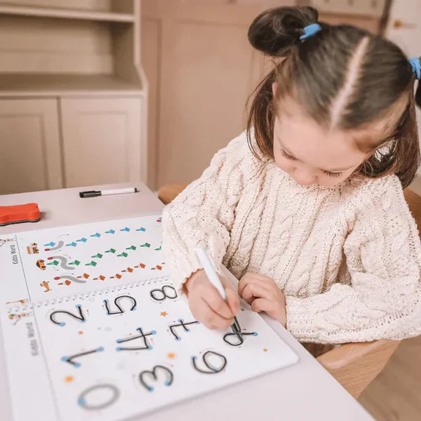 الكتاب السحري للأطفال